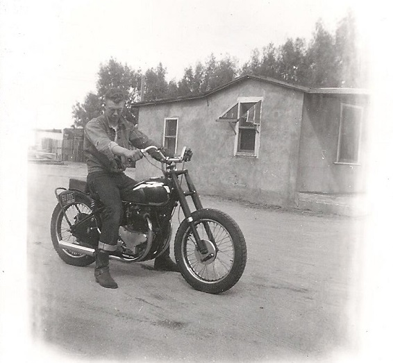 dad on bike 001