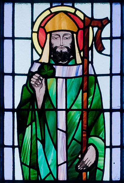 409px-Kilbennan_St__Benin's_Church_Window_St__Patrick_Detail_2010_09_16